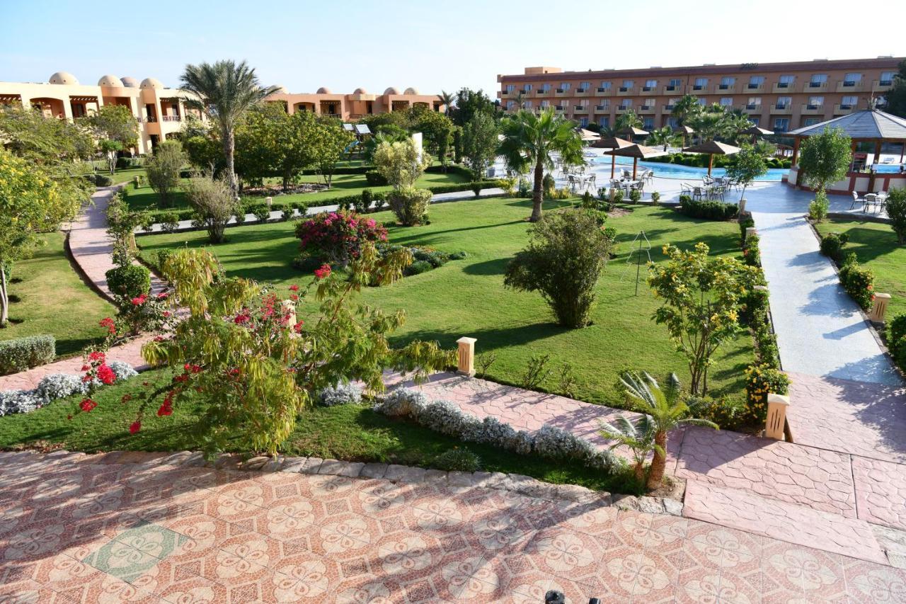 Wadi Lahmy Azur Resort - Soft All-Inclusive Abū Ghuşūn Eksteriør bilde